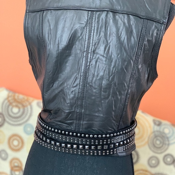 Beautiful 🤩 Xanaka Studded Belt - Picture 4 of 11